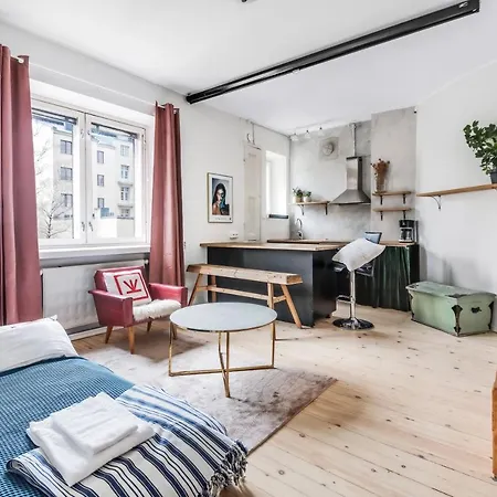 Wehost Modern Kitchen Studio With Bright Colours Helsinki